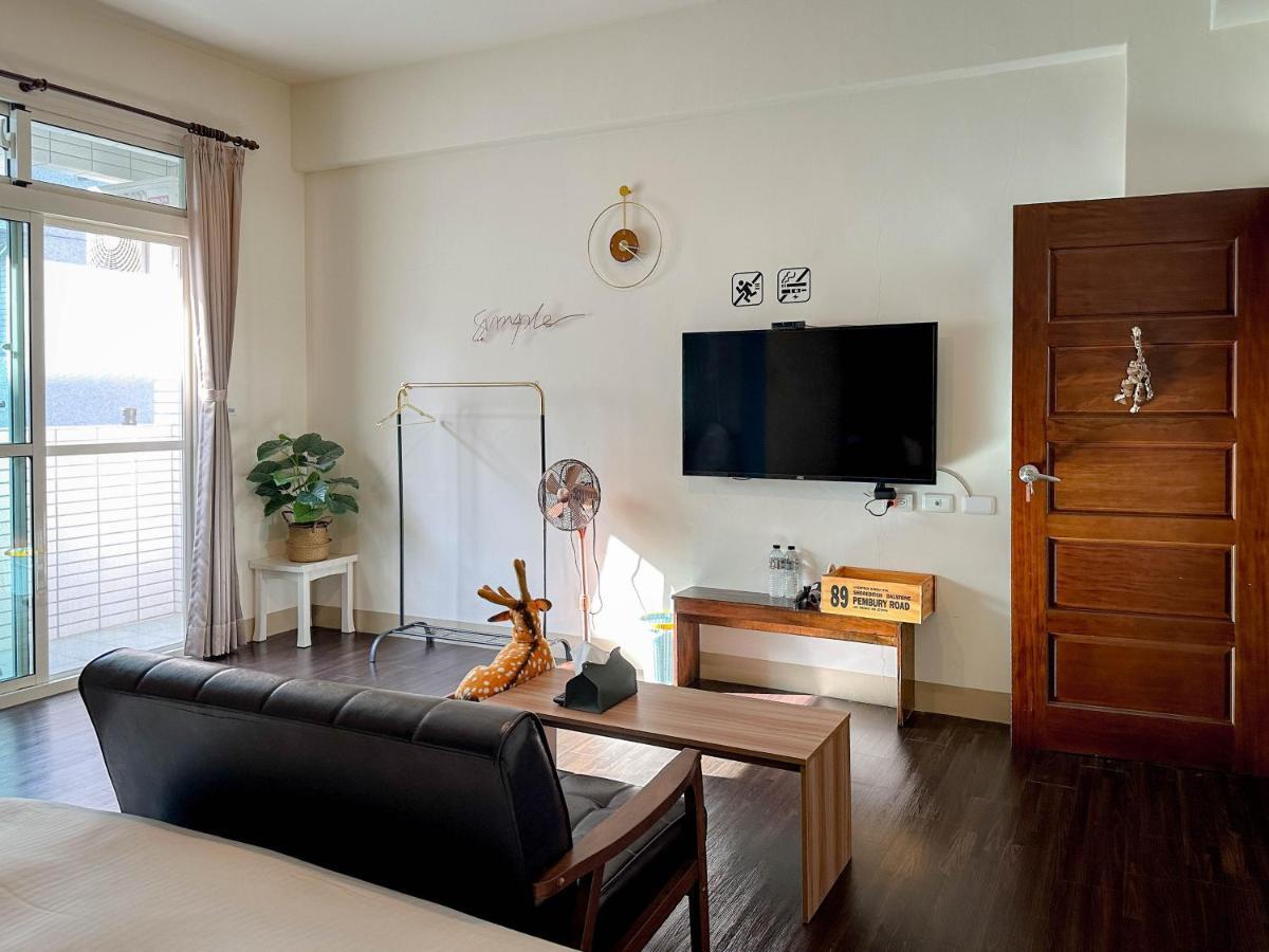 เอดดิส เฮาส์ Hostel รุ่ยซุ่ย ภายนอก รูปภาพ